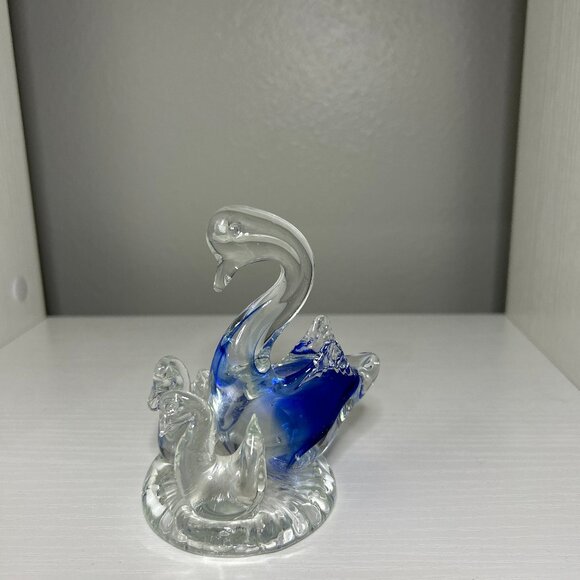 GLASS SWAN WITH BABIES - Picture 1 of 4